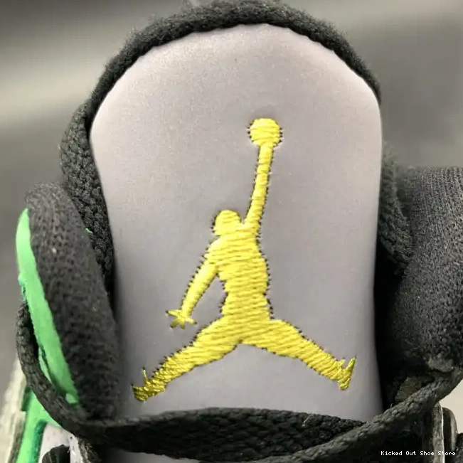 Kicked Out Shoe Store Tinker shoes Air 3 PE Ducks Retro Oregon Jordan AJ3 867493 0523